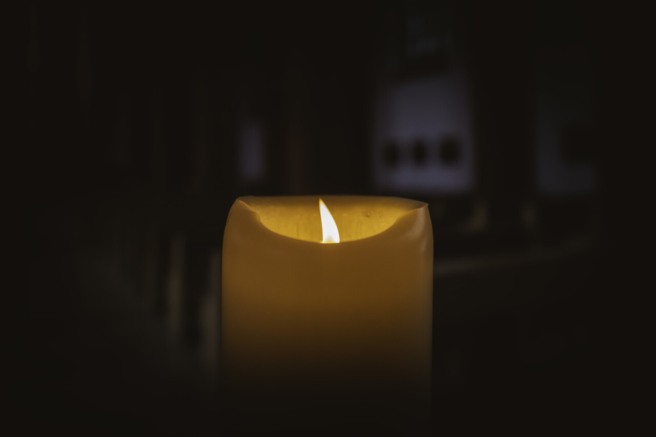 candle in the dark - Photo #6069 - motosha | Free Stock Photos