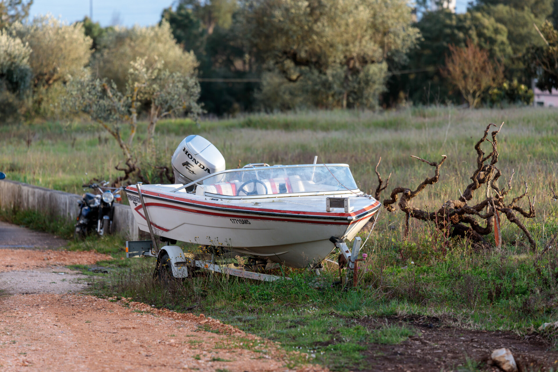 motorboote mit trailer