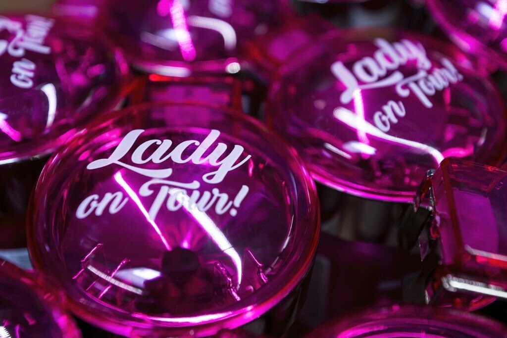 lady on tour